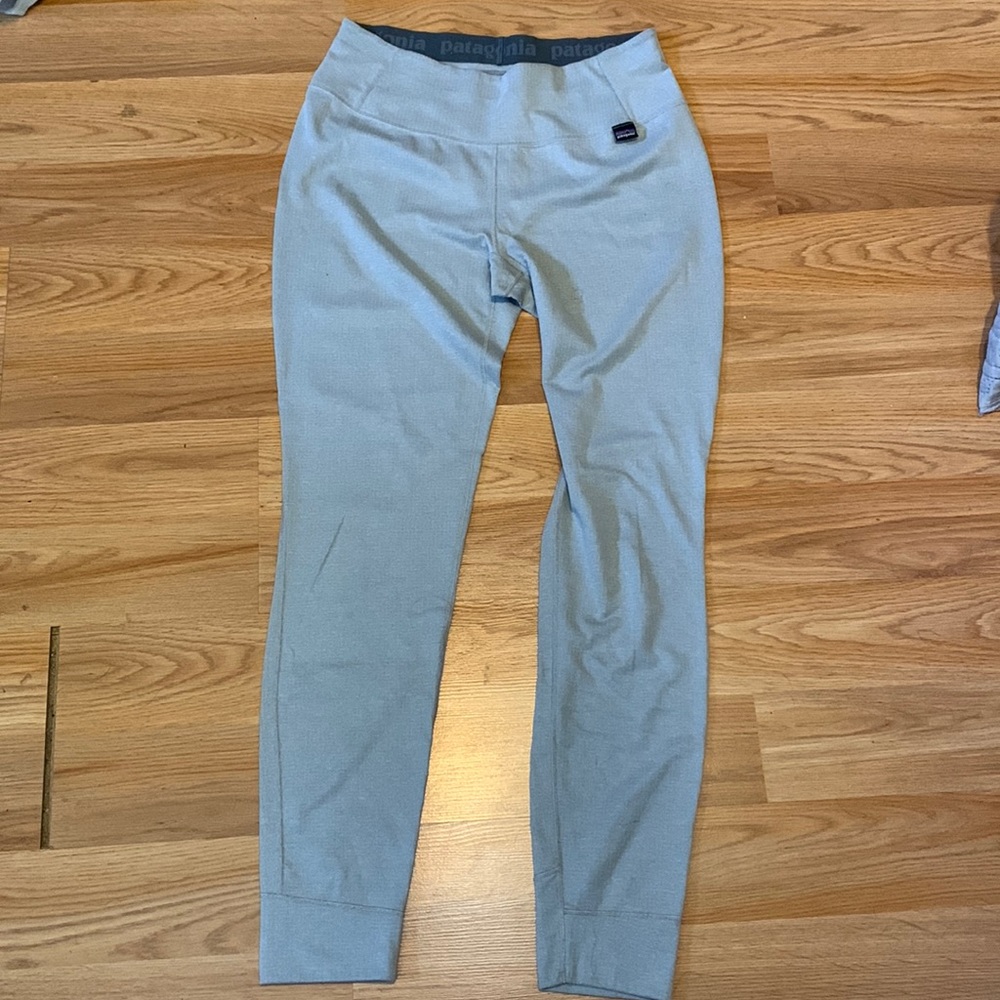 Patagonia base layer leggings